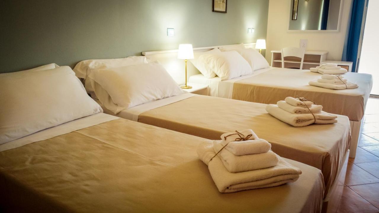 Hotel Gatto Bianco Casalabate Lecce Esterno foto